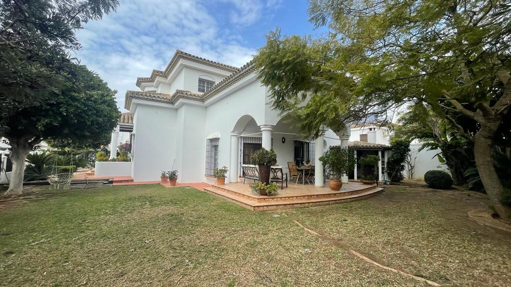 Casa / Chalet En Venta En Las Palomas, Chiclana De La Frontera (Cádiz) - Ref: Int251 2/32
