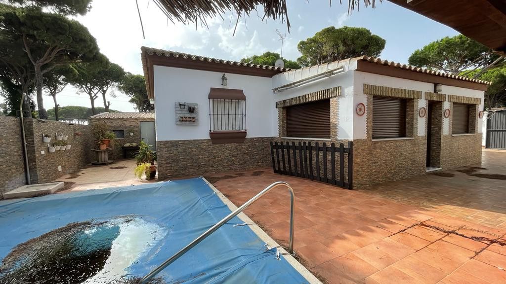 Casa / Chalet En Venta En La Rana Verde, Chiclana De La Frontera (Cádiz) - Ref: Int296 3/24