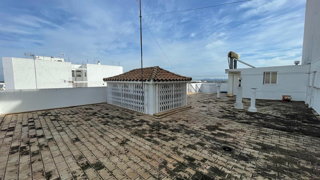 Casa / Chalet En Venta En Fuente Amarga, Chiclana De La Frontera (Cádiz) - Ref: Int322 19/23
